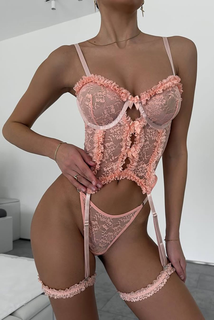 Rosette Lace Corset Set